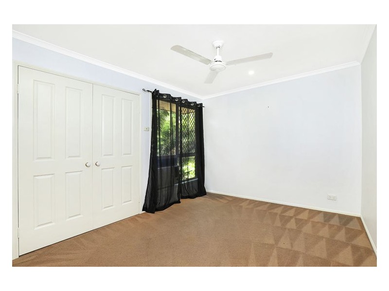 8 Muirfield Crescent, Nambour QLD 4560