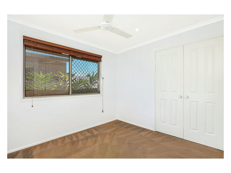 8 Muirfield Crescent, Nambour QLD 4560