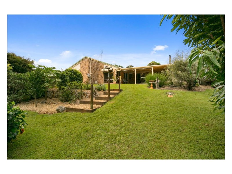 14 Rainbow Park Drive, Mapleton QLD 4560