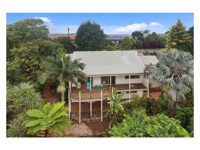 11 Canmaroo Avenue, Nambour QLD 4560