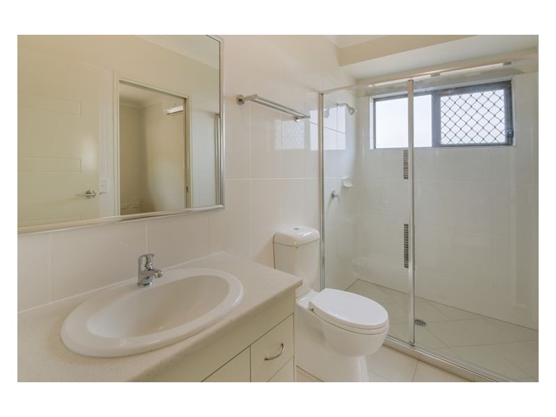 1/5 Esther Place, Nambour QLD 4560