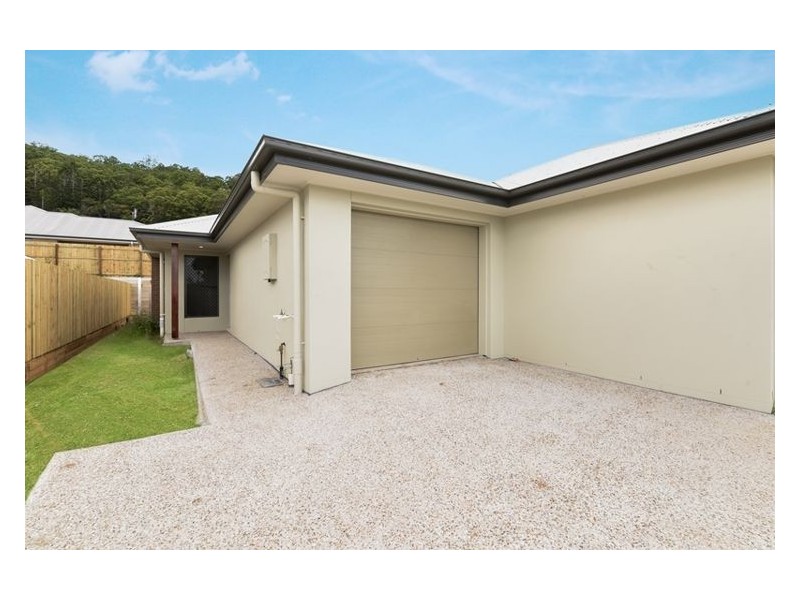 1/5 Esther Place, Nambour QLD 4560