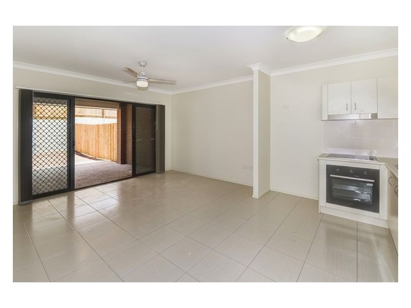 1/5 Esther Place, Nambour QLD 4560