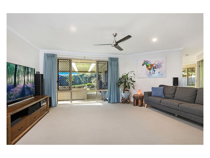 10 Killarney Crescent, Nambour QLD 4560