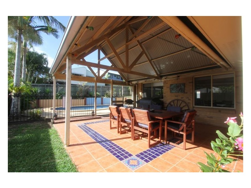 3 Bonnydoon Court, Nambour QLD 4560