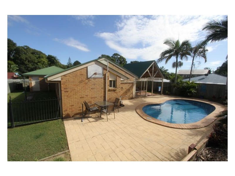 3 Bonnydoon Court, Nambour QLD 4560