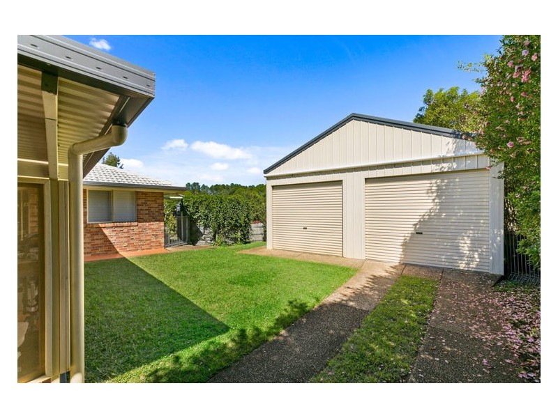 10 Hoffman Close, Montville QLD 4560