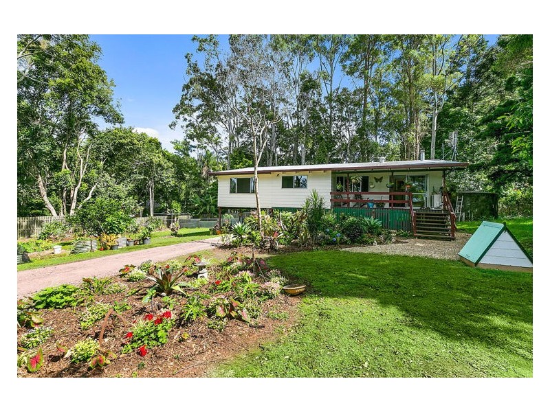 132 Flaxton Drive, Mapleton QLD 4560