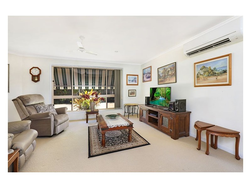 27 Ridgewood Street, Burnside QLD 4560