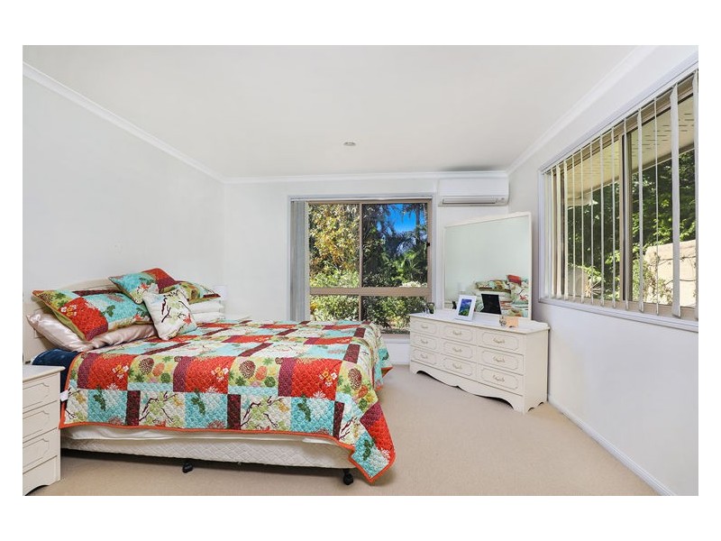 27 Ridgewood Street, Burnside QLD 4560