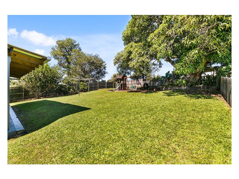 12 Elizabeth Way, Nambour QLD 4560