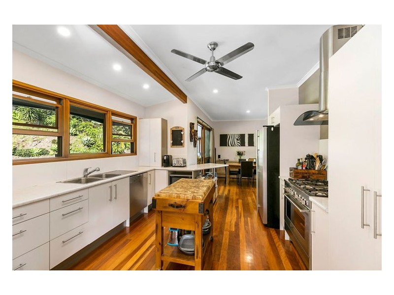 1 Old Coach Way, Ninderry QLD 4561