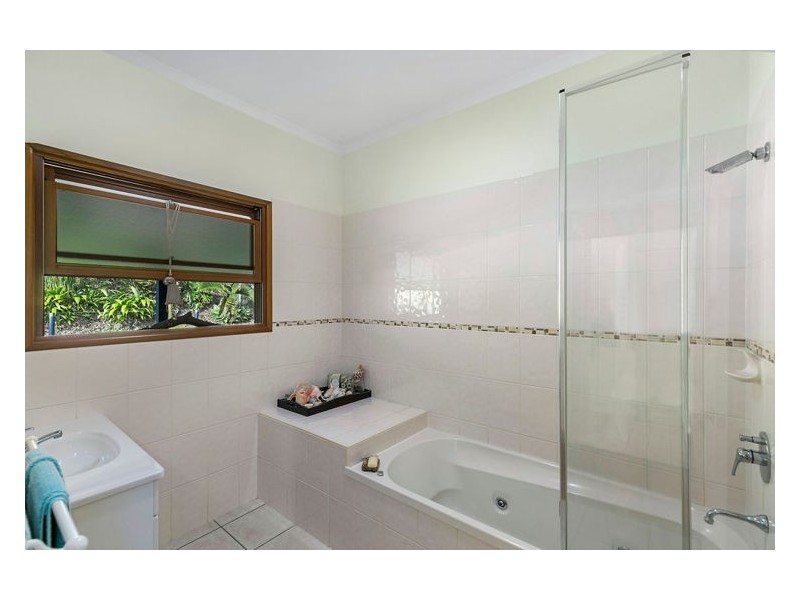 1 Old Coach Way, Ninderry QLD 4561