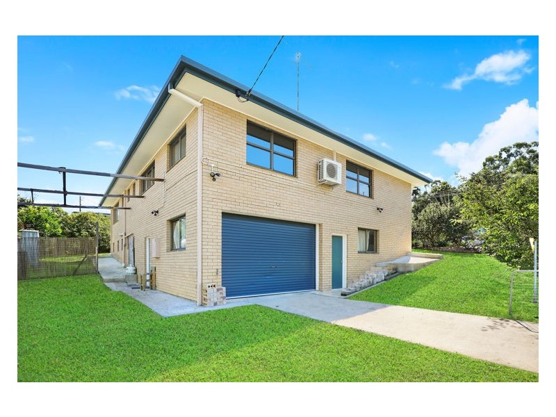 30 Spring Myrtle Avenue, Nambour QLD 4560