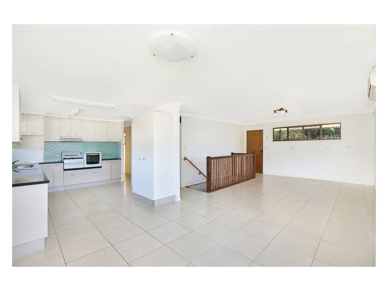 30 Spring Myrtle Avenue, Nambour QLD 4560