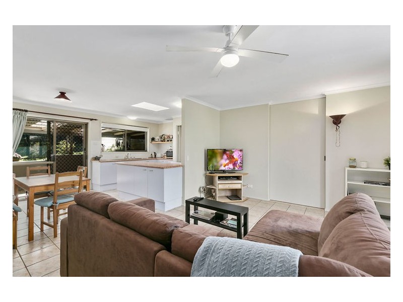 7 Pease Blossom Street, Coes Creek QLD 4560