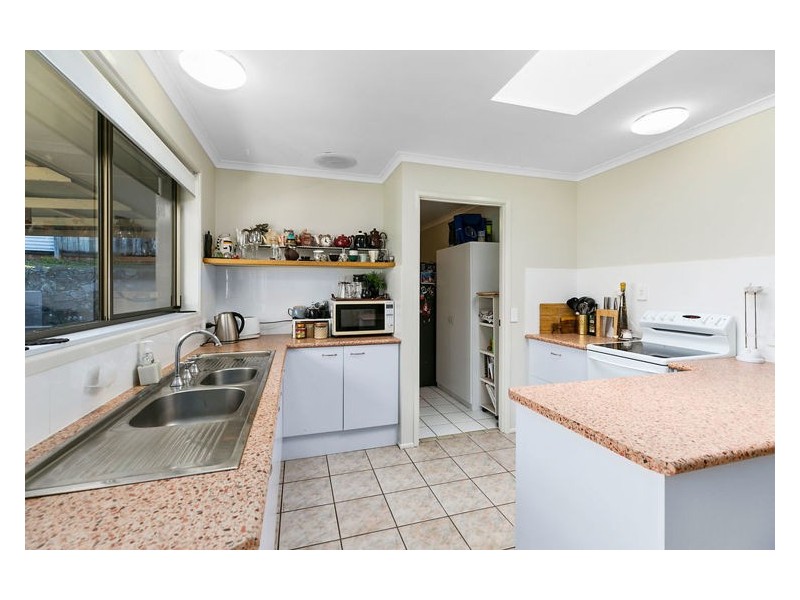 7 Pease Blossom Street, Coes Creek QLD 4560