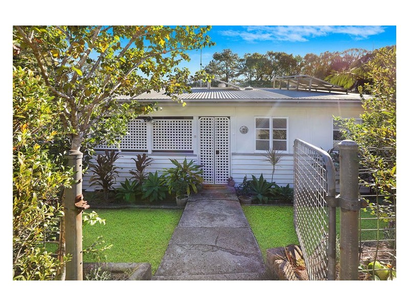 21 Hocking Street, Nambour QLD 4560