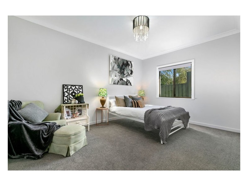 10 Bangalow Street, Highworth QLD 4560