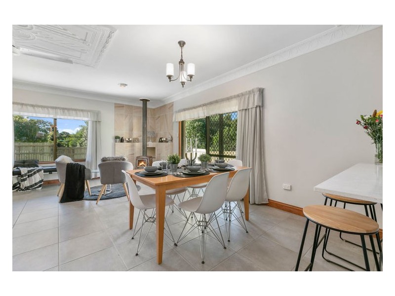 10 Bangalow Street, Highworth QLD 4560