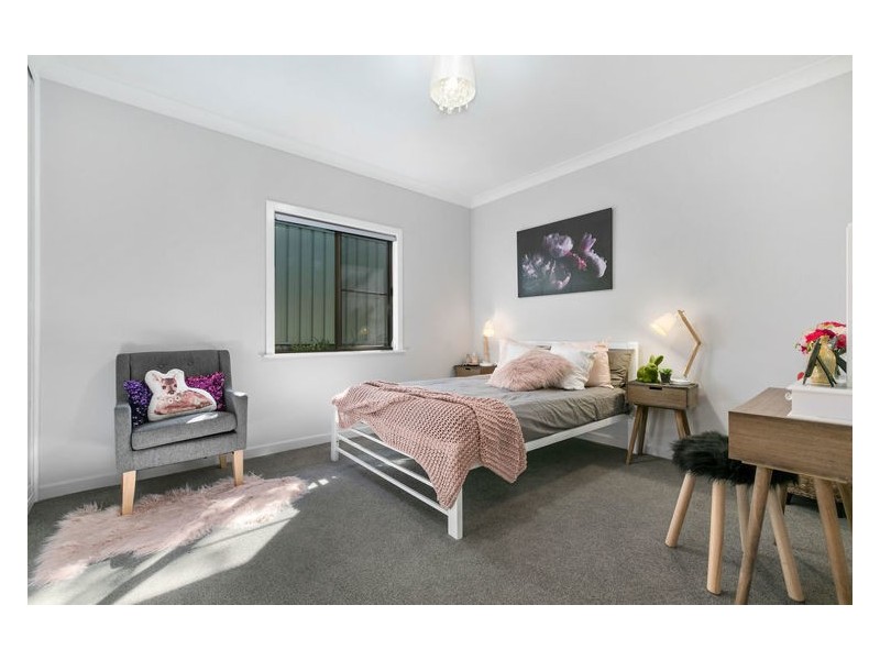 10 Bangalow Street, Highworth QLD 4560