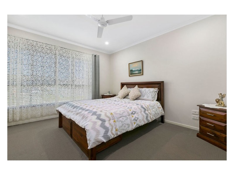 3 Griffin Place, Coes Creek QLD 4560
