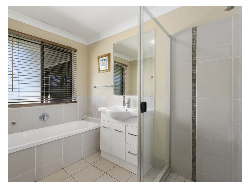 180 Collins Road, Ninderry QLD 4561