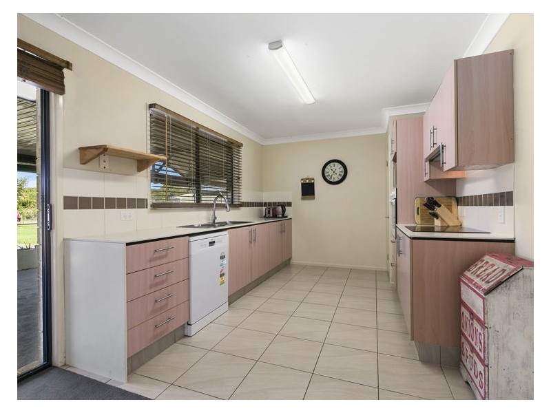 180 Collins Road, Ninderry QLD 4561