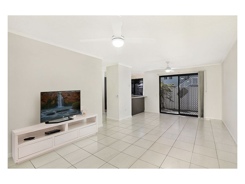 1/6A Low Street, Yandina QLD 4561