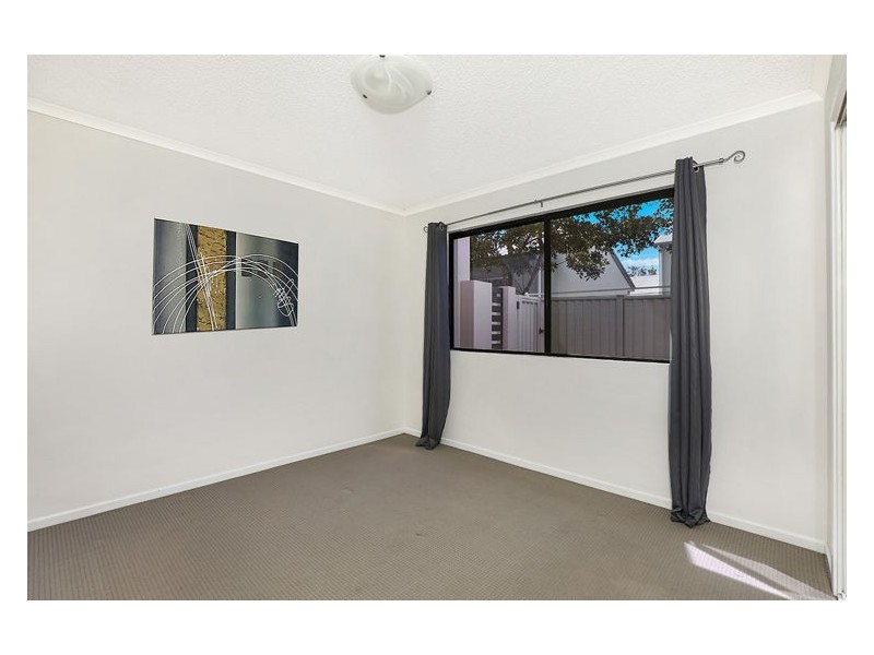 1/6A Low Street, Yandina QLD 4561