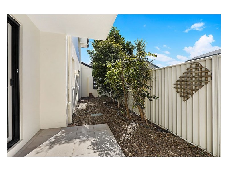 1/6A Low Street, Yandina QLD 4561