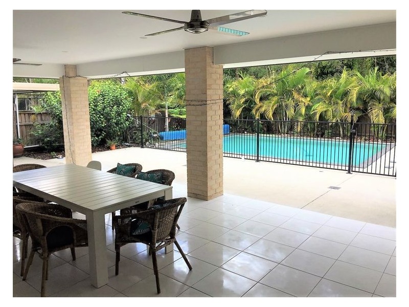 32 Caloundra St, Landsborough QLD 4550