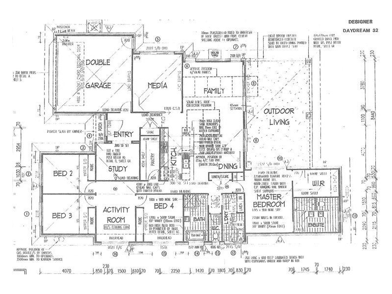 32 Caloundra St, Landsborough QLD 4550 Floorplan