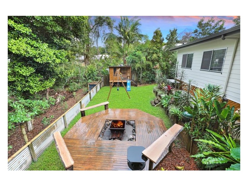2 Josephine Court, Palmwoods QLD 4555