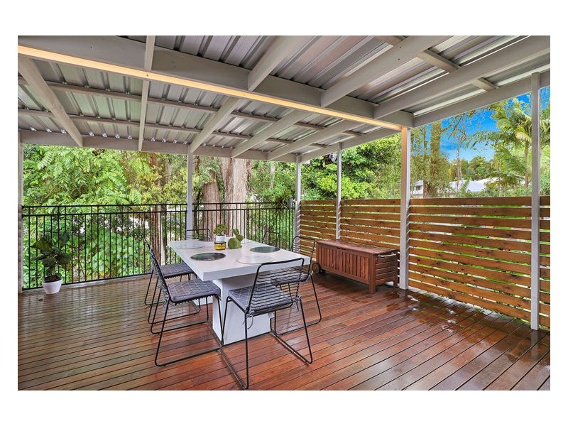 2 Josephine Court, Palmwoods QLD 4555