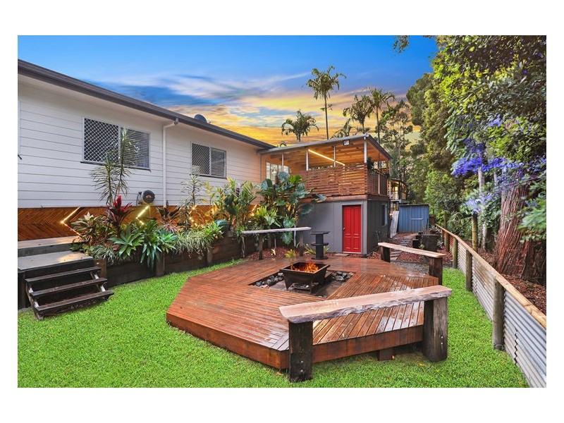 2 Josephine Court, Palmwoods QLD 4555