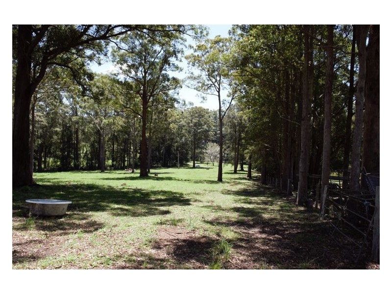 47 McLeod Road, Mapleton QLD 4560