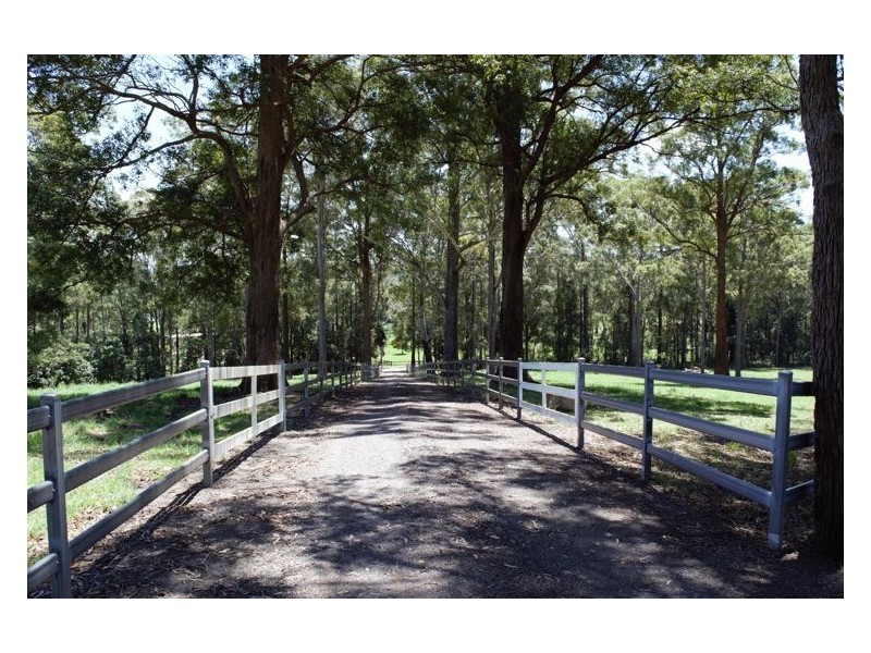 47 McLeod Road, Mapleton QLD 4560