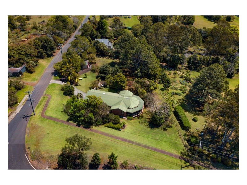 2 Mill Hill Road, Montville QLD 4560
