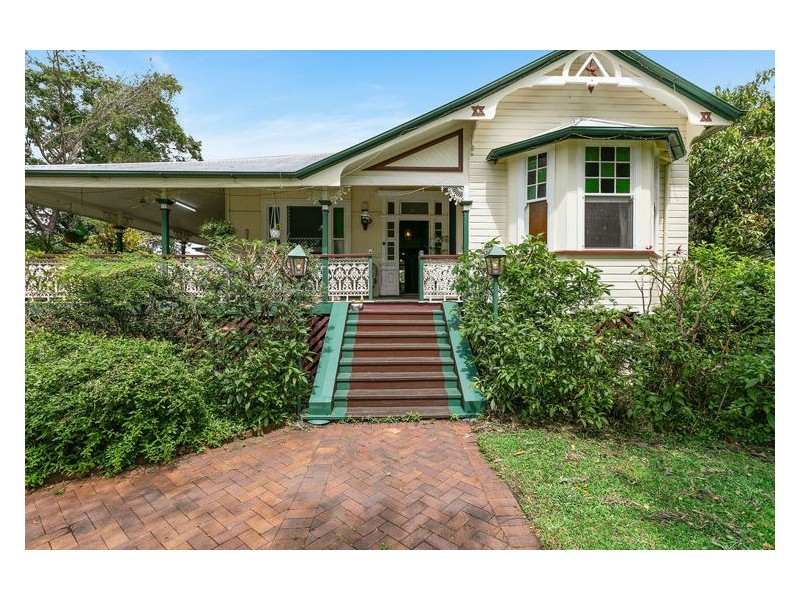 37 Blackall Terrace, Nambour QLD 4560 RE/MAX Property Sales Sold