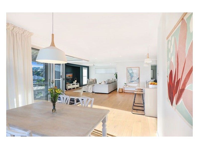 15 Tramline Rise, Burnside QLD 4560