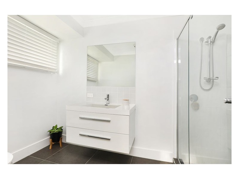 15 Tramline Rise, Burnside QLD 4560