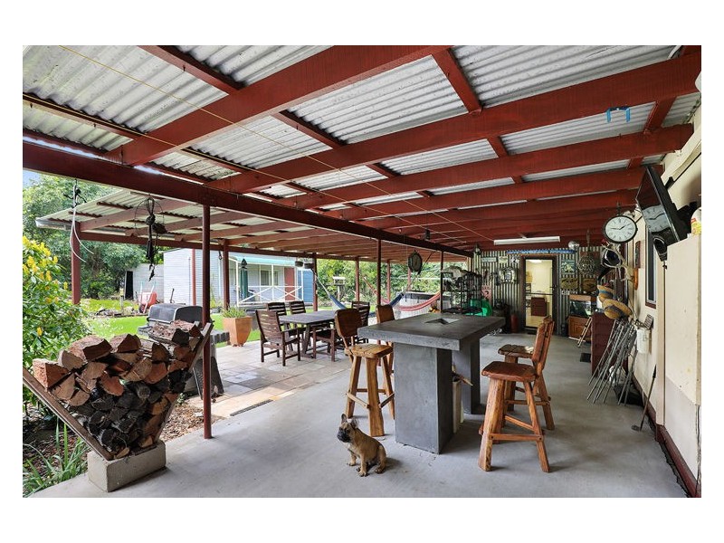 8 Carruthers Road, Woombye QLD 4559