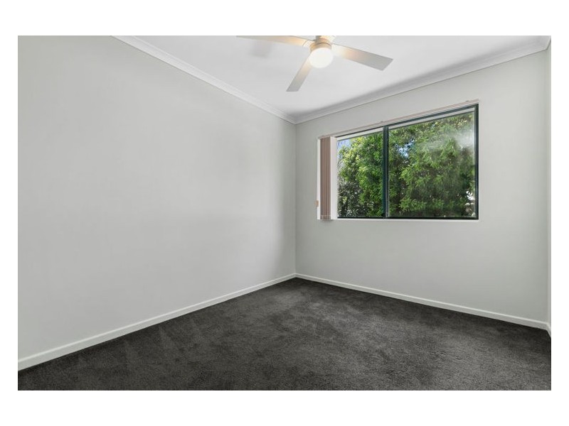 2/32 Lows Drive, Pacific Paradise QLD 4564