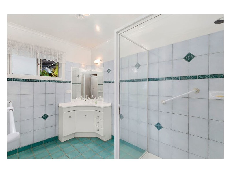 46 Johnson Road, Mapleton QLD 4560