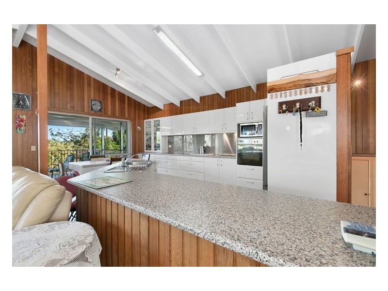 46 Johnson Road, Mapleton QLD 4560