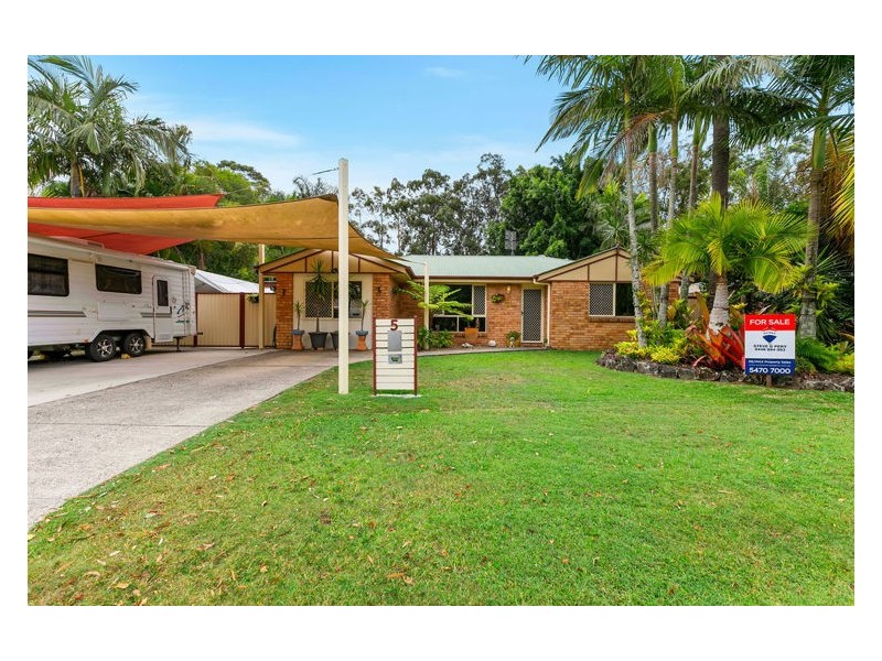 5 Athenree Place, Little Mountain QLD 4551