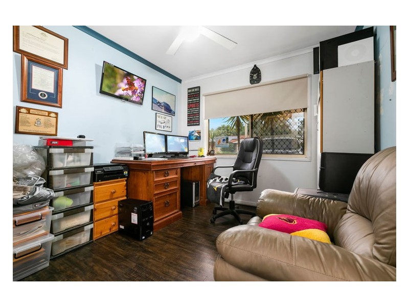 5 Athenree Place, Little Mountain QLD 4551