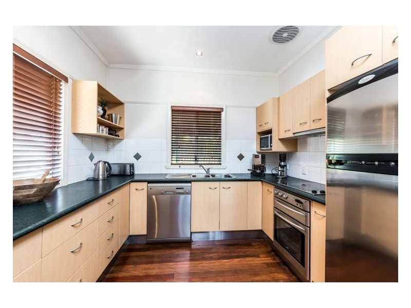 17 Stanley Street, Nambour QLD 4560