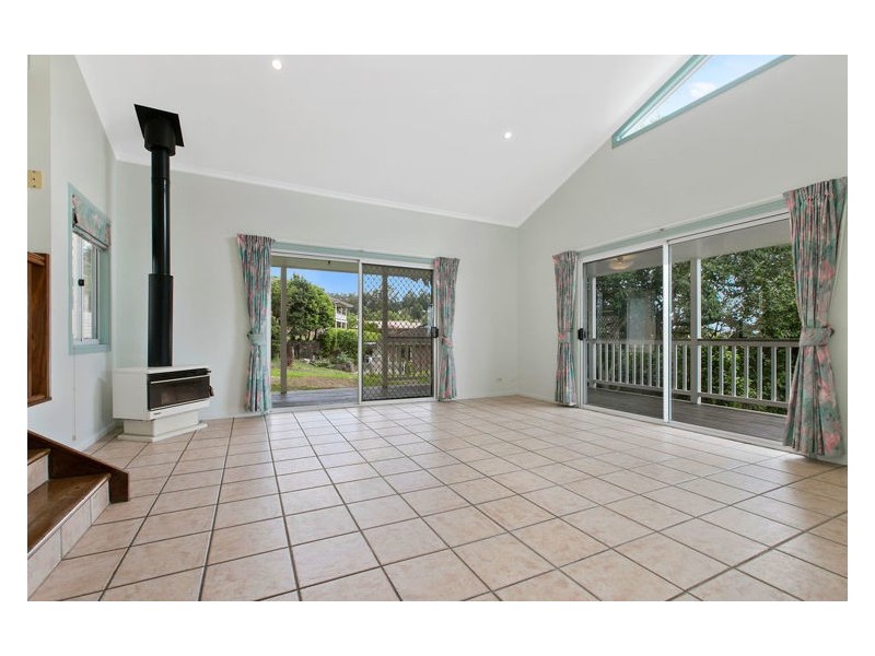 6 Coral Court, Nambour QLD 4560